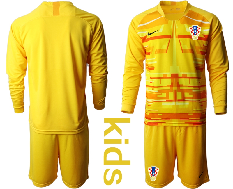 Cheap Youth 2021 European Cup Croatia yellow Long sleeve goalkeeper Soccer Jersey1